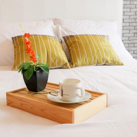 Light And Chic - Tagaytay Vacation Pad Apartman Tagaytay City Kültér fotó